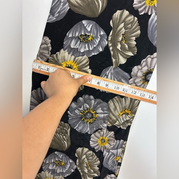 VTG y2K Bundle 3 Ann Taylor Cascarfs Laura Ashley Scarf shawl 100% Silk Floral - Picture 9 of 16